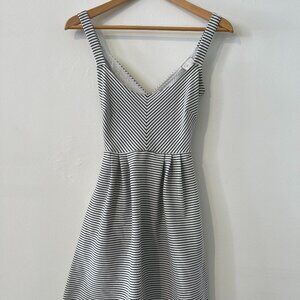 Cute Summer Dress, 9-H15 STCL, XS, Black & White Stripes